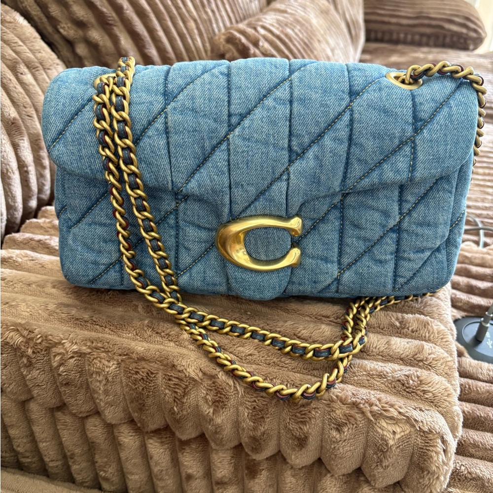 Coach Tabby Shoulder Bag 26 With Quilting
